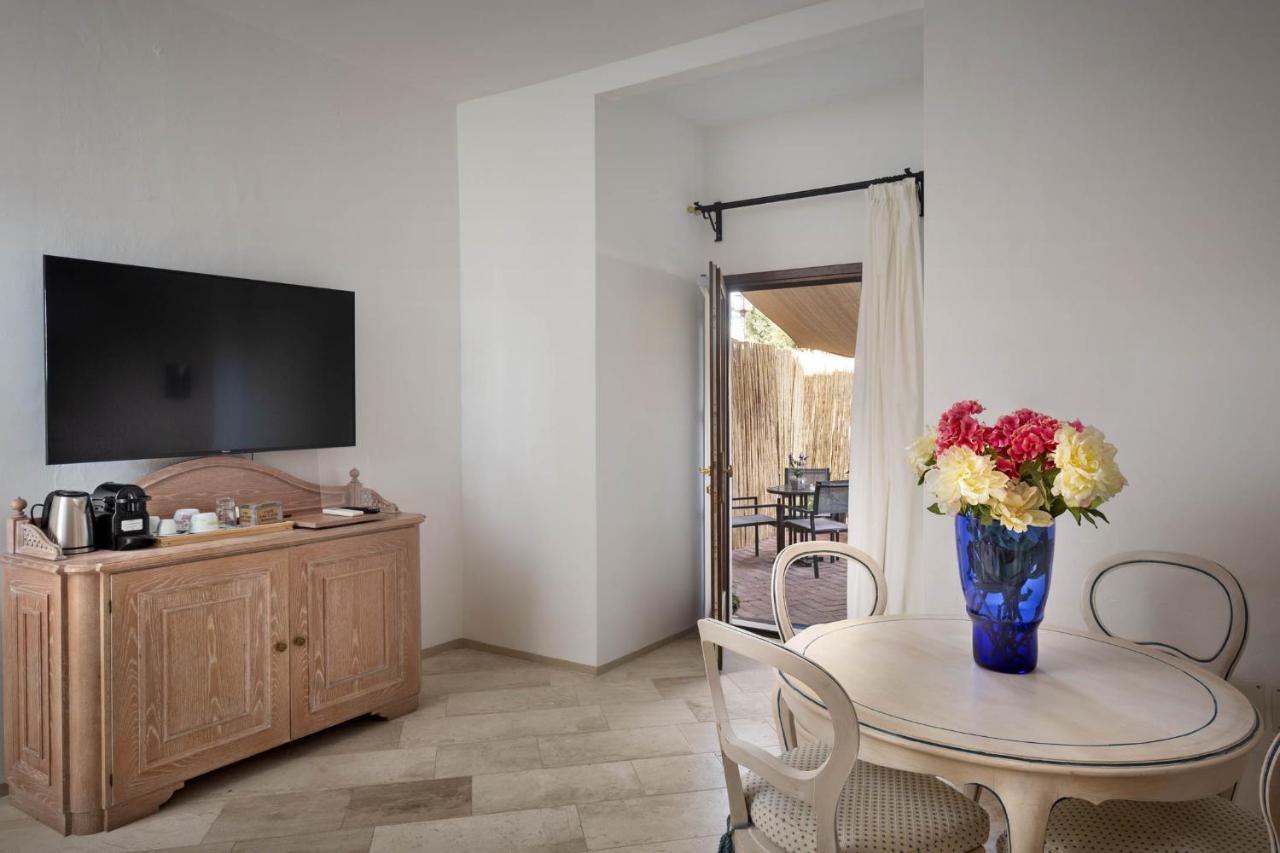 Iconic Luxury Suites Abbiadori Exterior foto
